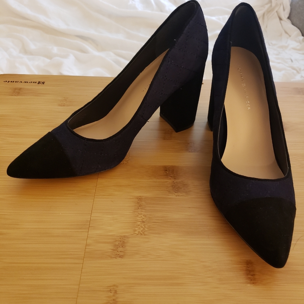 Tommy Hilfiger Blue Pump